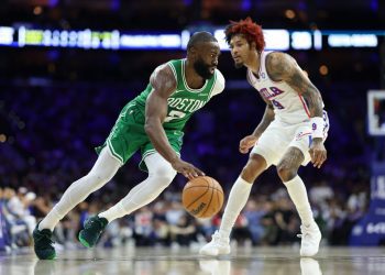 jaylen-brown-supports-brad-stevens-–-98.5-the-sports-hub-–-boston’s-home-for-sports