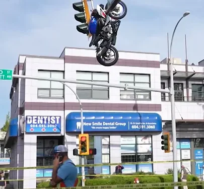 ‘how-is-that-even-possible?’:-crash-leaves-motorbike-dangling-–-youtube