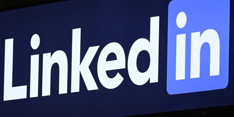 linkedin-set-to-layoff-5-percent-of-staff,-report-says-–-yahoo-finance