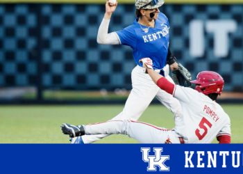 kentucky-drops-see-saw-affair-on-senior-night-–-uk-athletics