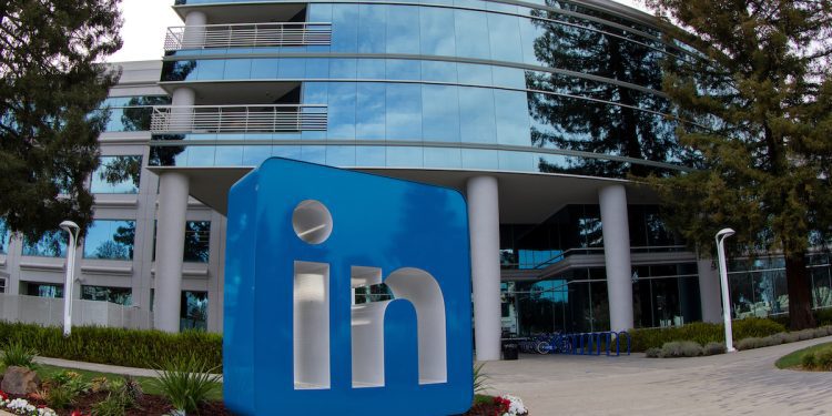 linkedin-is-done-hosting-content-nobody-wrote-–-pymnts.com