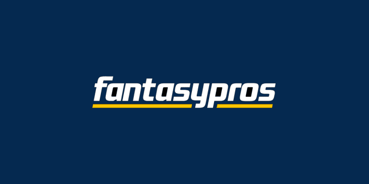 chad-dallas-has-locker-in-blue-jays-clubhouse-–-fantasypros