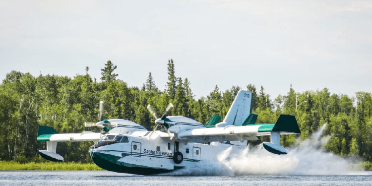 wildfire-water-bombers-abort-drops-near-shellbrook-because-of-bystanders-|-650-ckom