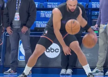 an-nba-player-dribbling-warm-up-#sunsup-–-youtube