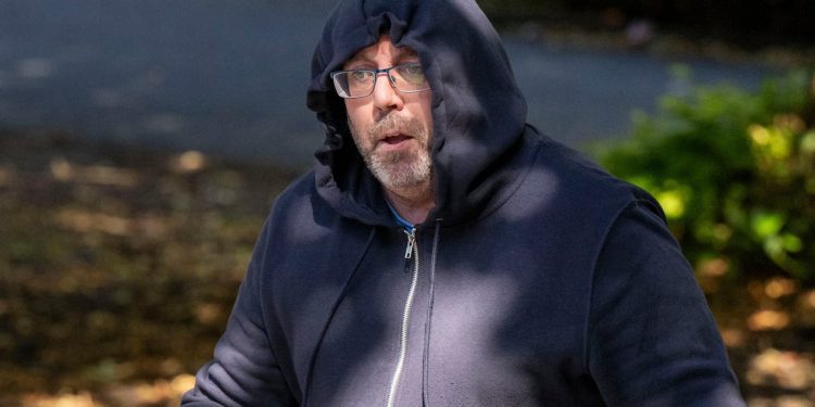 man-who-threatened-simon-harris-and-family-on-instagram-is-jailed-after-withdrawing-appeal
