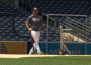 talking-baseball-with-woosox-manager-iggy-suarez-on-inside-the-clubhouse-–-ny-state-of-politics