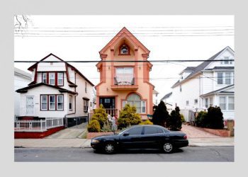 a-house-parade-–-rafael-herrin-ferri’s-‘all-the-queens-houses’-–-world-architects