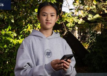 australia-banned-under-16s-from-social-media.-the-world-is-split-on-whether-to-follow