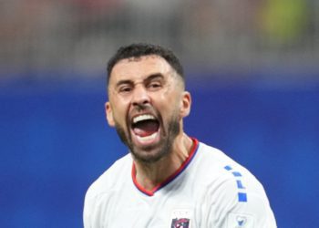 a-random-linkedin-dm-sent-him-to-the-world-cup-–-nbc-5-chicago