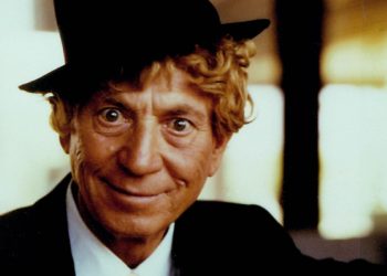 lost-harpo-marx-recording-from-1964-debuts-on-billboard-classical-charts