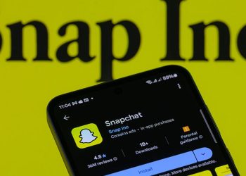 parents-sue-snap-after-12-year-old-daughter-was-raped-by-adult-man-she-met-on-snapchat-…