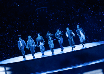 bts-beats-the-rolling-stones’-seven-year-boxscore-record-–-billboard