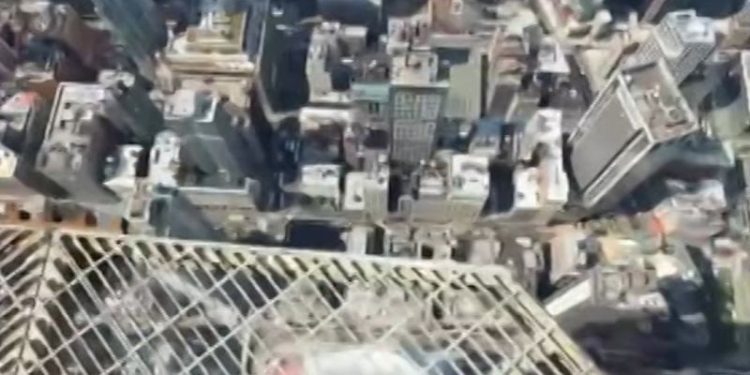 climbers-post-video-from-top-of-empire-state-building-–-cnn