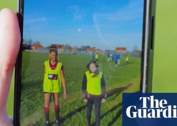 uk-parents-warned-over-posting-images-of-children-amid-ai-sexual-abuse-fears