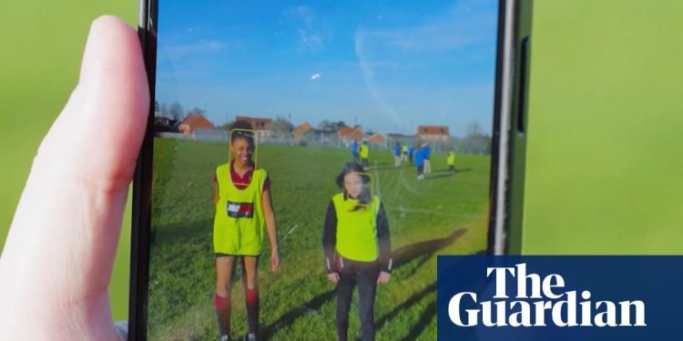 uk-parents-warned-over-posting-images-of-children-amid-ai-sexual-abuse-fears