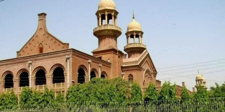 whatsapp-admins-not-liable-for-members’-posts:-lhc-–-business-recorder