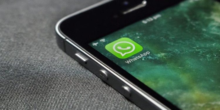 govt-mulls-common-standards-for-messaging-platforms-after-whatsapp-username-row