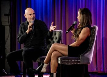 museum-of-broadcast-communications-launches-2026-front-row-experiences-auction