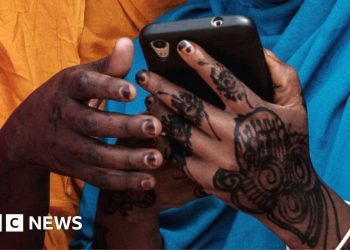 whatsapp-usernames:-why-somalia-fears-they-will-pose-a-security-risk-–-bbc