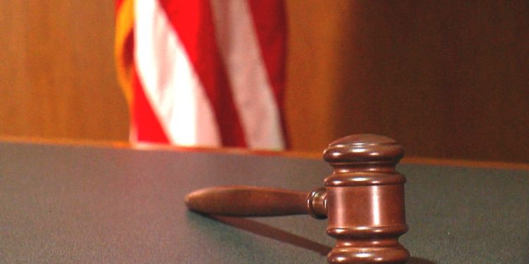 bloomington-man,-38,-pleads-guilty-to-sexually-assaulting-teen-girl-–-cbs-news