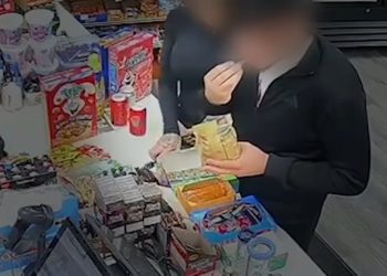 skimming-devices-caught-on-camera-at-small-businesses-in-nj,-philly-–-nbc10-philadelphia