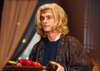 twitch-streamer-ludwig-appears-as-an-npc-in-a-chinese-fmv-game-–-kotaku