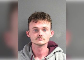 man-tracks-down-teen-girl-he-met-on-snapchat,-fires-shots-outside-her-home,-deputies-say