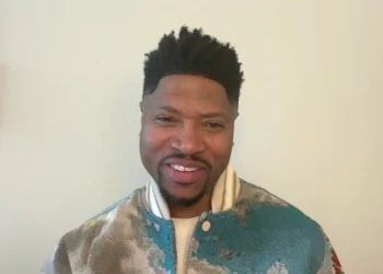 london-brown-on-uncle-marvin-becoming-fan-favorite-|-videos-&-movies-on-vimeo