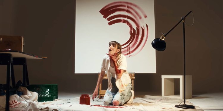 watch:-supernatural-horror-short-‘death-red’-featuring-haunted-paint-|-firstshowing.net
