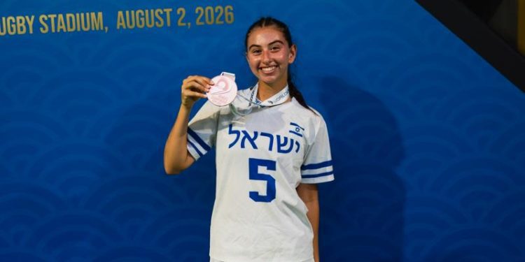 sammy-fisher-wins-bronze-at-world-lacrosse-championship-–-elon-university-athletics