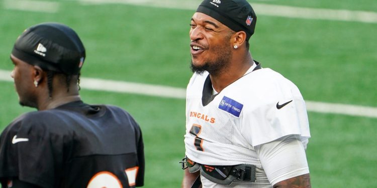 twitter-recap:-storms-force-bengals-indoors-for-tuesday-training-camp-practice
