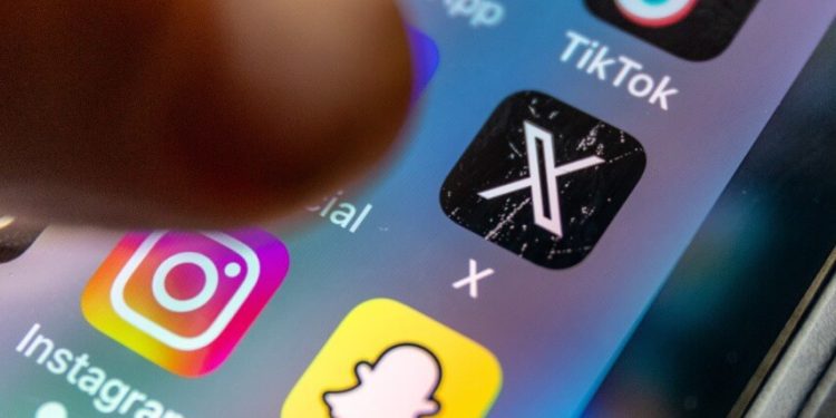 x’s-algorithm-effectively-ragebaits-democrats-–-av.-club