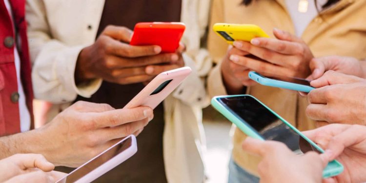 french-court-blocks-bill-banning-under-15s-from-social-media-–-daily-citizen