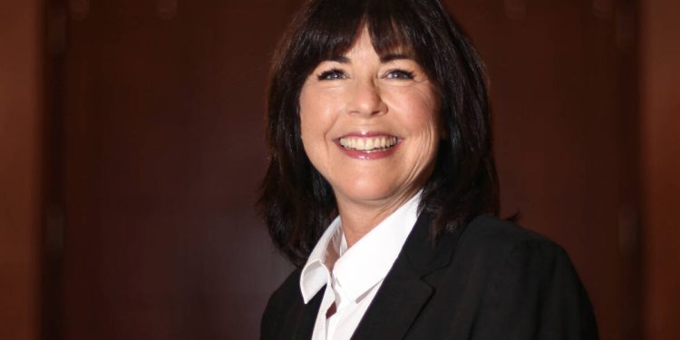 former-las-vegas-judge-jackie-glass-dies,-family-says