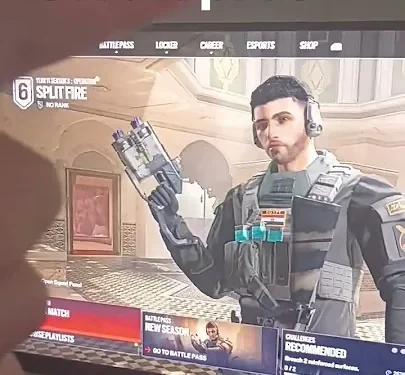 live-right-now-on-twitch-–-youtube