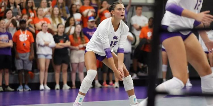 volleyball-heads-to-blue-ridge-volleyball-classic-friday-–-western-carolina-university