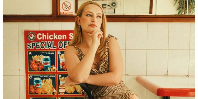 amelia-dimoldenberg’s-hit-youtube-series-‘chicken-shop-date’-to-end-after-12-year-run