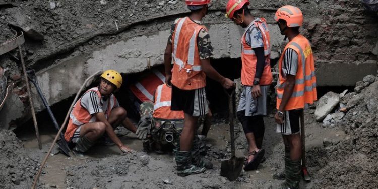 how-engineers-in-a-whatsapp-group-are-guiding-nepal’s-flood-rescue-efforts