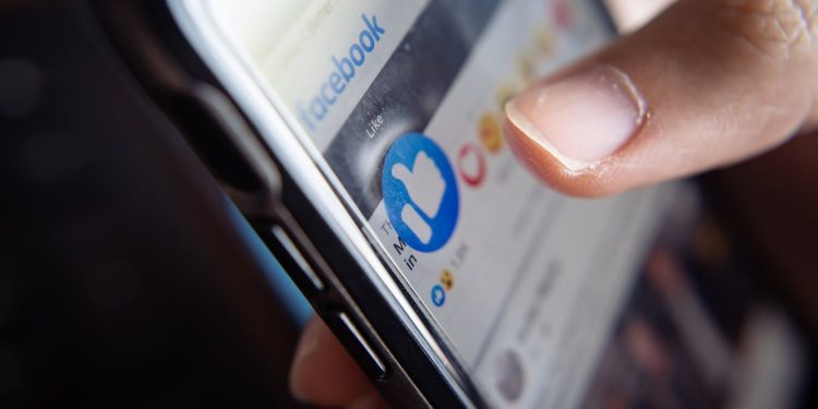 how-facebook’s-revolutionary-news-feed-kicked-off-the-age-of-algorithms