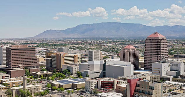facebook-loses-high-profile-case-in-new-mexico-over-deceiving-users-(meta:nasdaq)