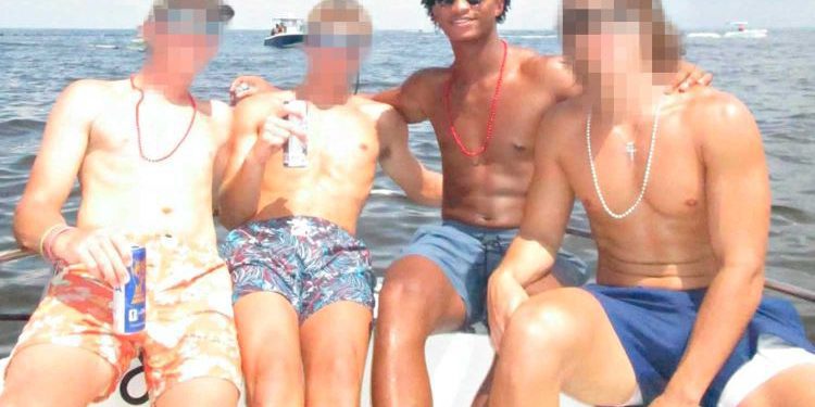 nolan-wells,-teen-who-mysteriously-d!ed-in-mississippi,-friends-say-they’ve-received-…