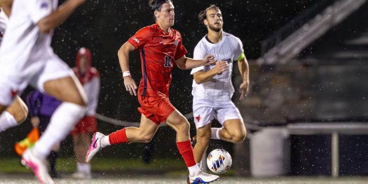 ryan-farr-named-caa-offensive-player-of-the-week-–-stony-brook-university-athletics