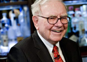 retired-warren-buffett-now-spends-his-evenings-glued-to-youtube—including-watching-…-–-fortune