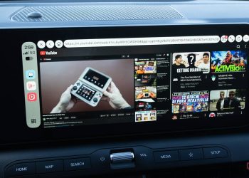 i-finally-got-youtube-playing-in-carplay-thanks-to-an-obscure-app-developed-in-china