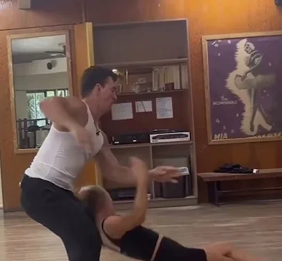 tyler-cameron-shares-a-scary-moment-from-#dwts-rehearsal.-(-:-instagram/tylerjcameron)
