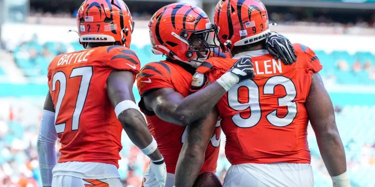 bengals-twitter-reactions-to-bounce-back-win-vs.-dolphins-–-yahoo-sports