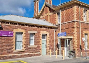 stawell-assault:-3-teens-charged-after-autistic-boy-robbed-near-station-|-fox-news