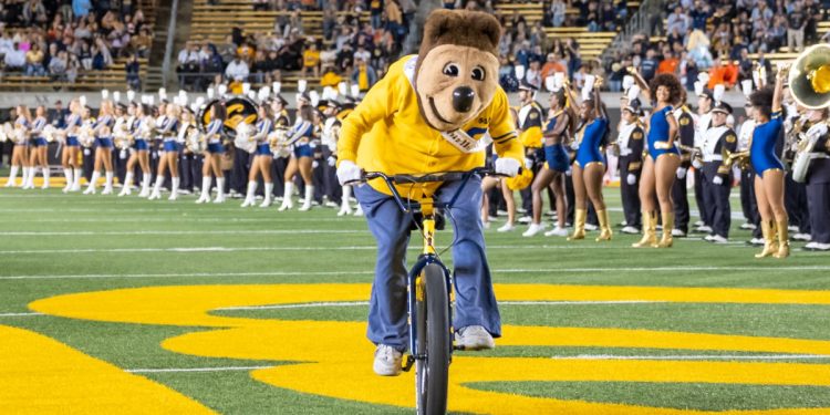 uc-berkeley-opens-twitch-studio-for-student-athletes-and-nil-opportunities-–-mashable
