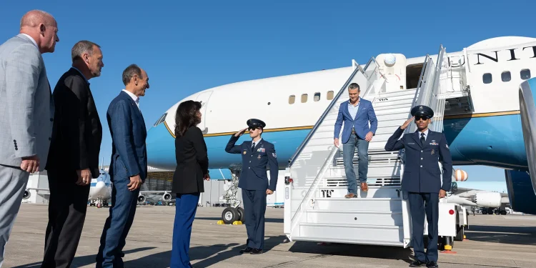 snc-hosts-secretary-pete-hegseth-at-its-aviation-innovation-and-technology-center-in-dayton,-ohio