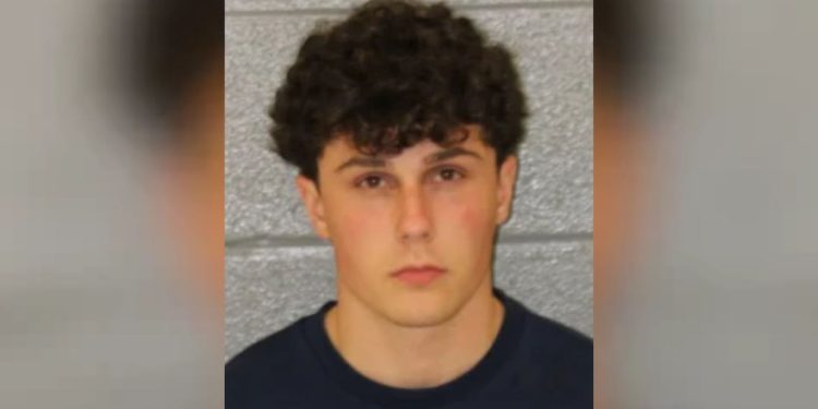 19-year-old-pineville-accused-of-secretly-recording-sexual-encounter,-sending-it-to-fraternity-…
